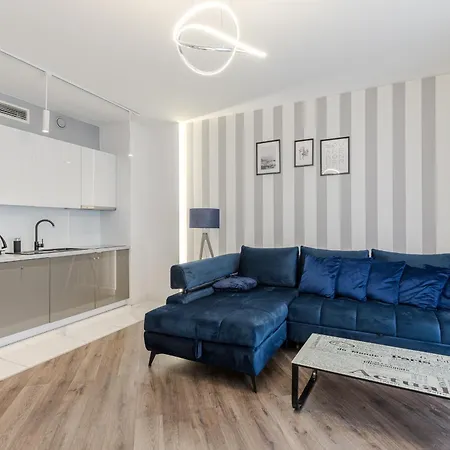 Krawiecka 3 By Comfort Apartmán *