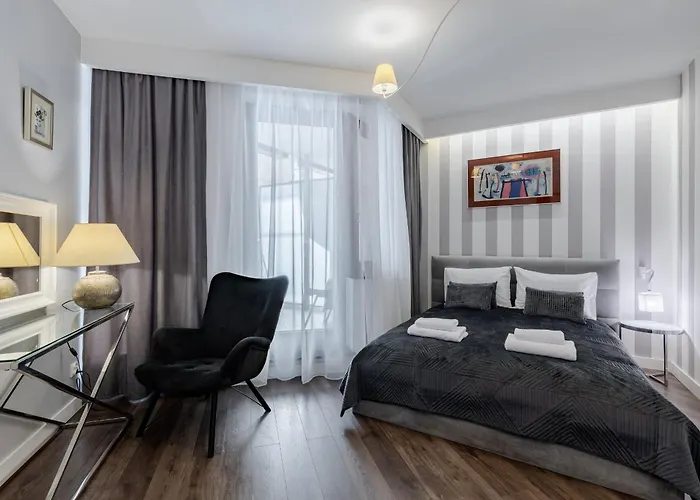 Krawiecka 3 By Comfort Vratislav